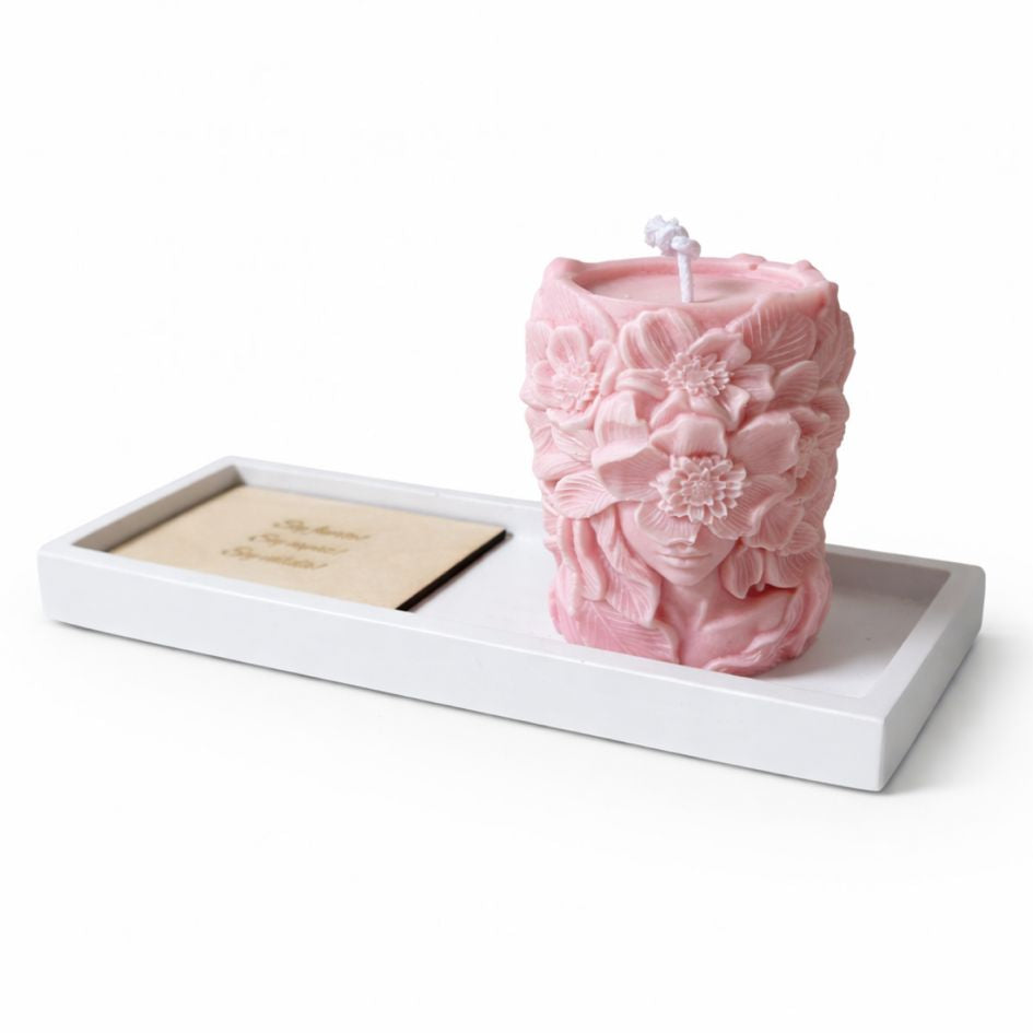 Piezas de madera con frases para Pack .Crea rituales con intención y acompaña tus velas con mensajes que transforman tu energía.